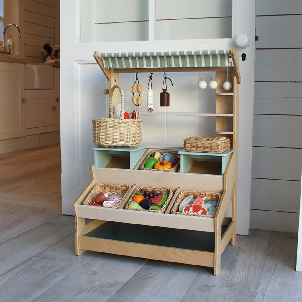 Tender Leaf, Marknadsstånd i trä