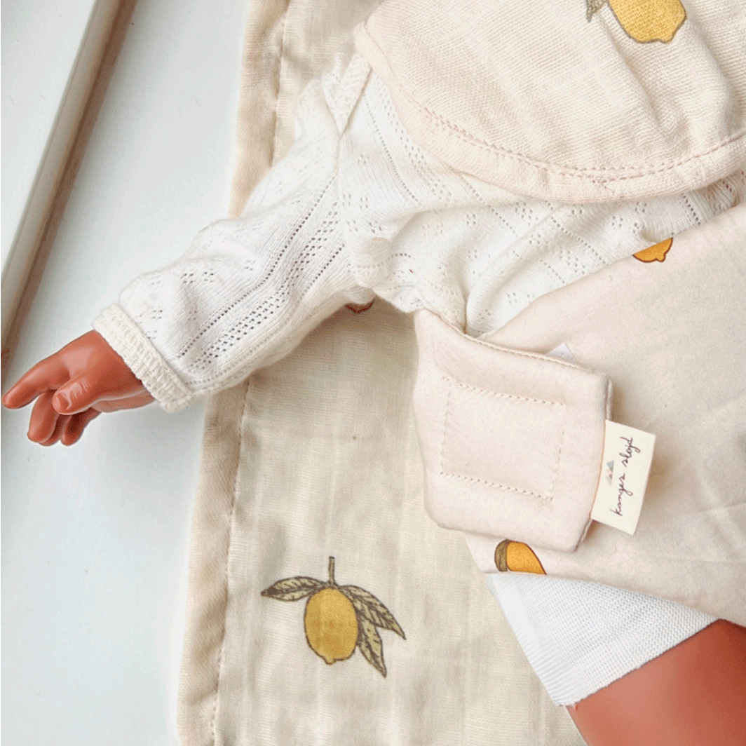 Konges Sløjd docktillbehör, blöja, filt och haklapp - Lemon