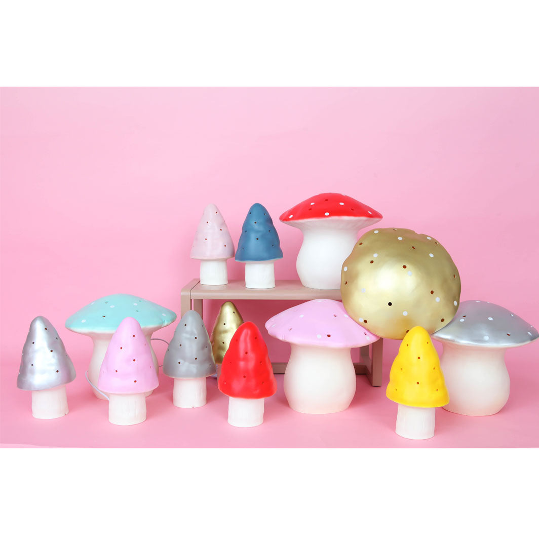 Svamplampa, stor röd flugsvamp