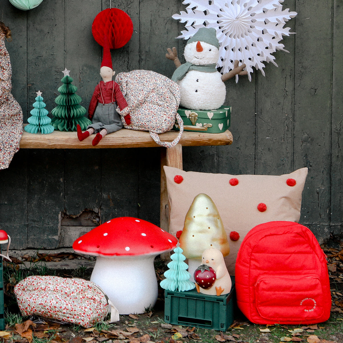 ferm Living kudde, Dot Tuftet - Camel/röd