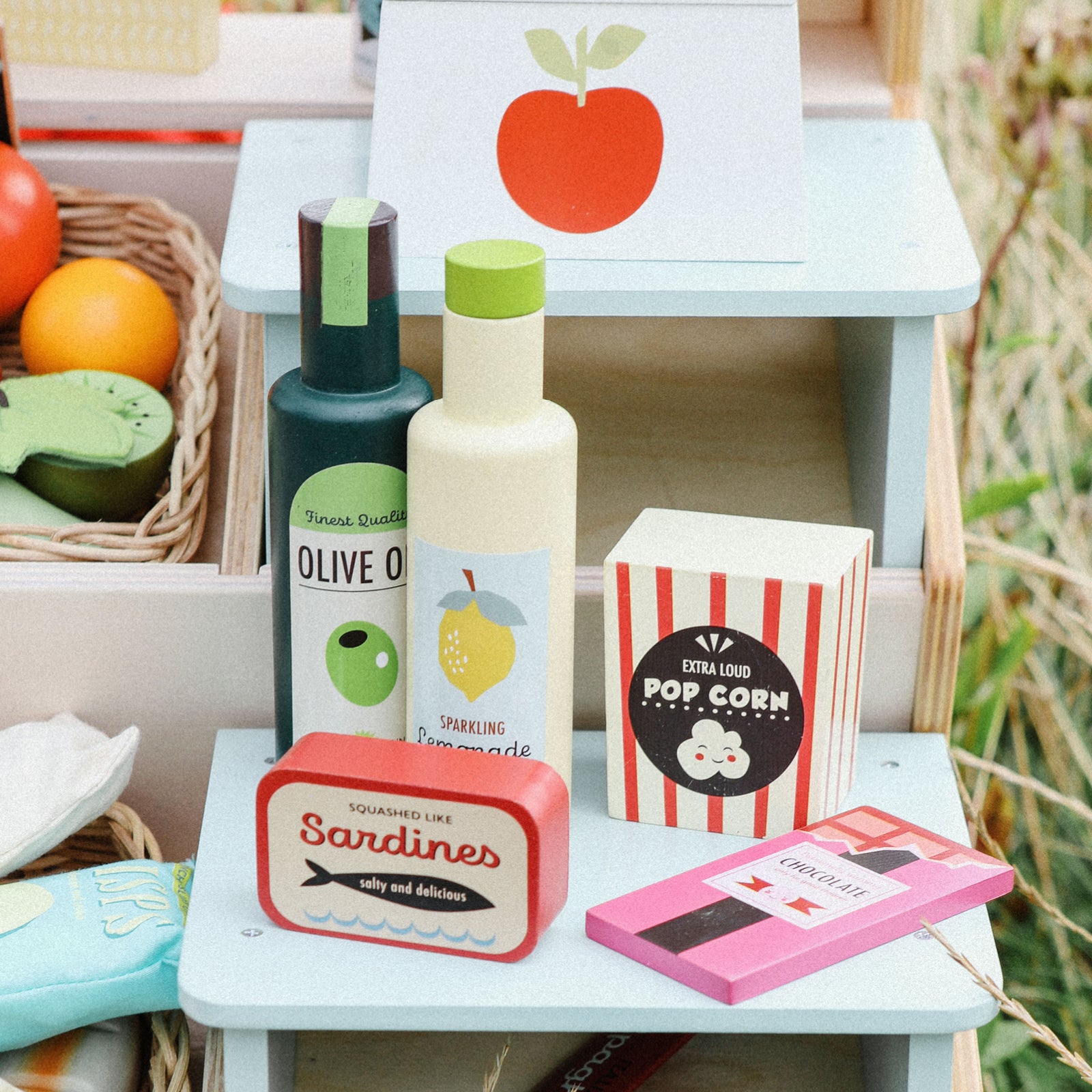 Tender Leaf, Träleksaker - Livsmedelsprodukter