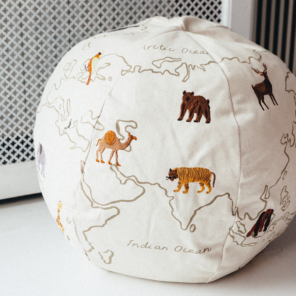 ferm Living puff, World - off-white